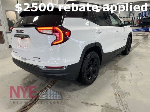 2024 GMC Terrain AT4