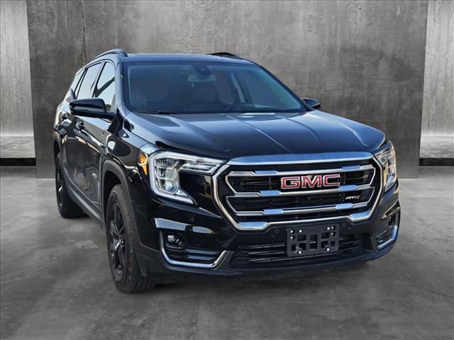 2024 GMC Terrain AT4