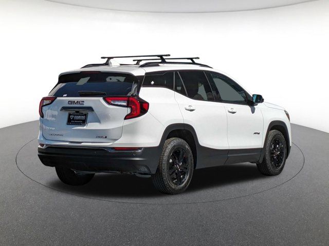 2024 GMC Terrain AT4