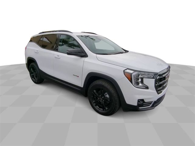 2024 GMC Terrain AT4