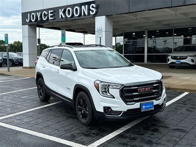 2024 GMC Terrain AT4