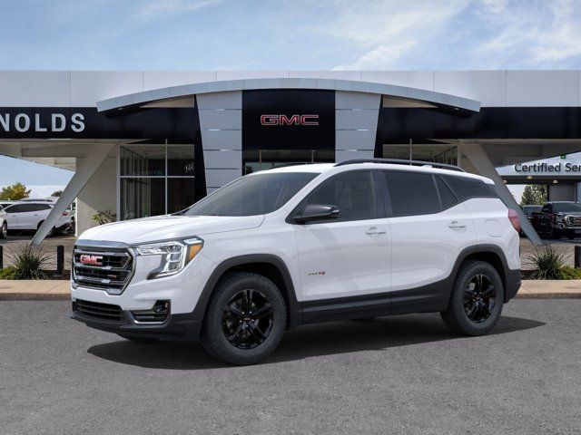 2024 GMC Terrain AT4