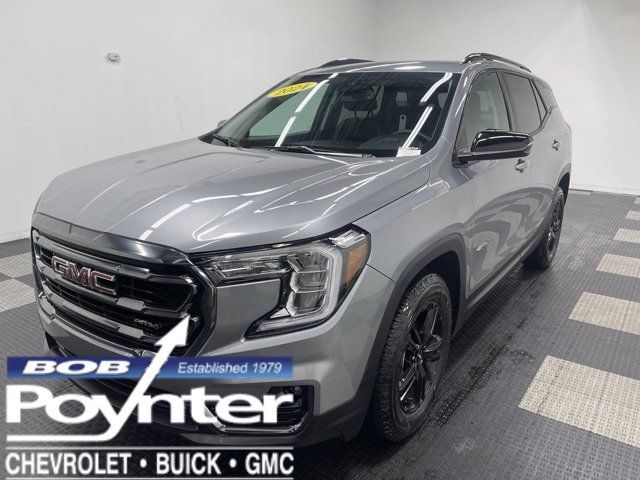 2024 GMC Terrain AT4