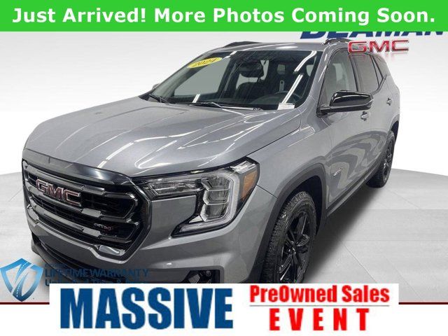 2024 GMC Terrain AT4