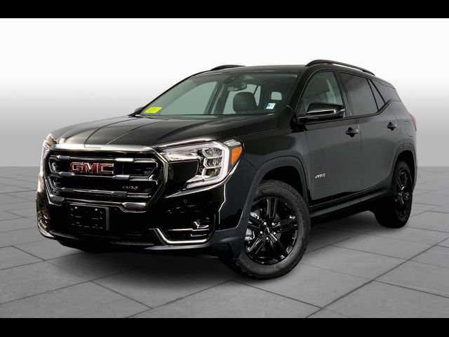 2024 GMC Terrain AT4