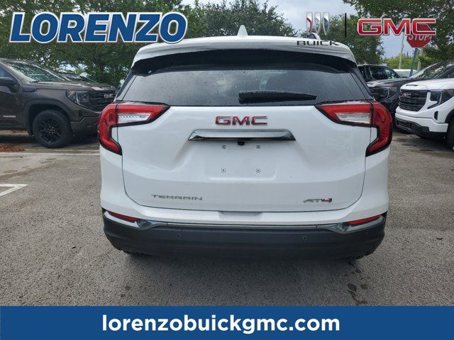 2024 GMC Terrain AT4