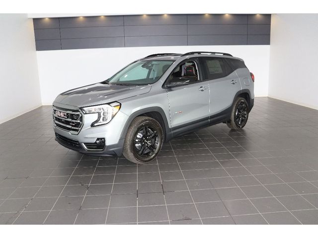 2024 GMC Terrain AT4