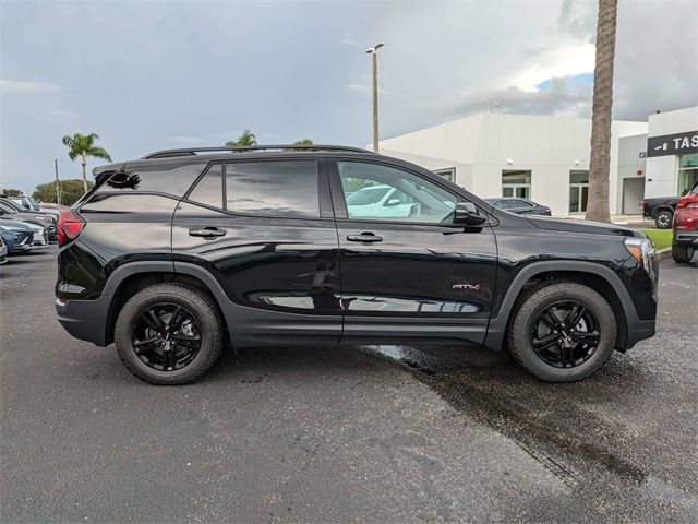 2024 GMC Terrain AT4