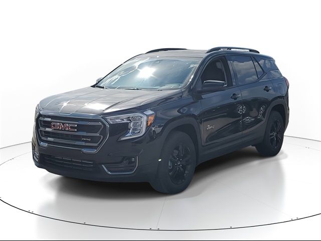 2024 GMC Terrain AT4