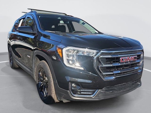 2024 GMC Terrain AT4