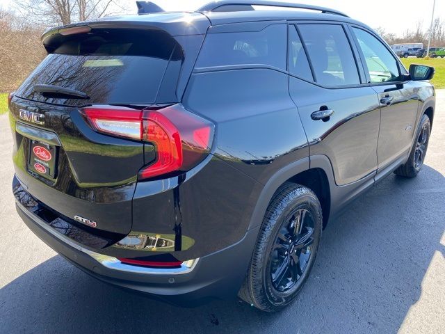 2024 GMC Terrain AT4