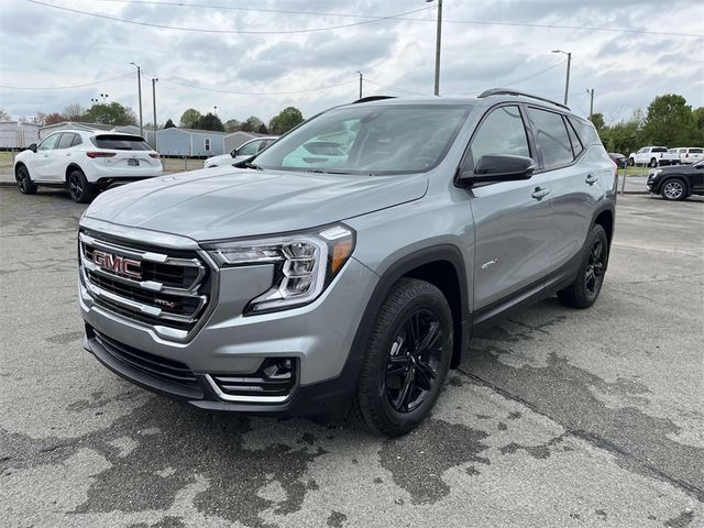 2024 GMC Terrain AT4