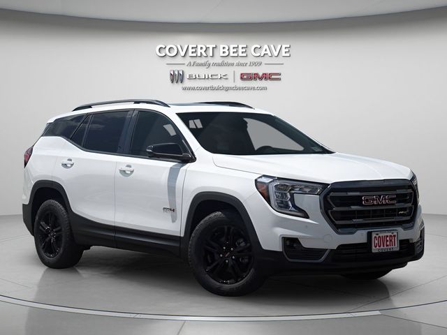 2024 GMC Terrain AT4