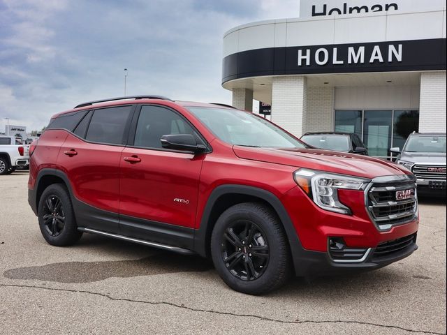 2024 GMC Terrain AT4