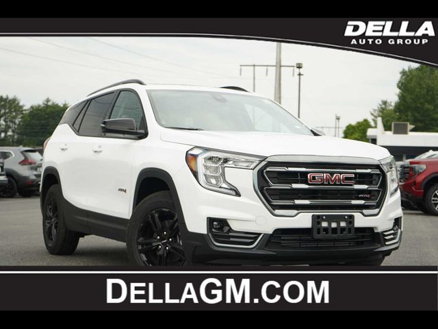 2024 GMC Terrain AT4