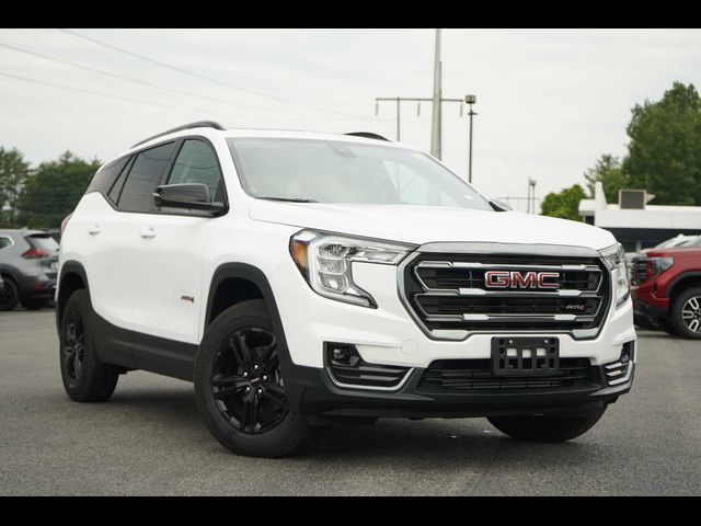 2024 GMC Terrain AT4