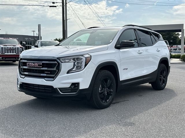 2024 GMC Terrain AT4