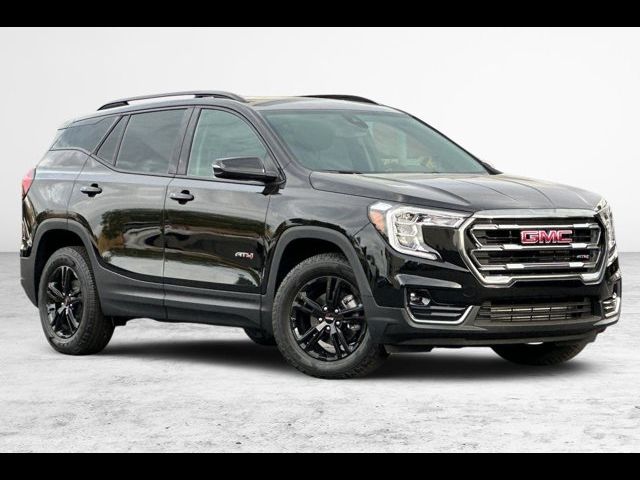 2024 GMC Terrain AT4