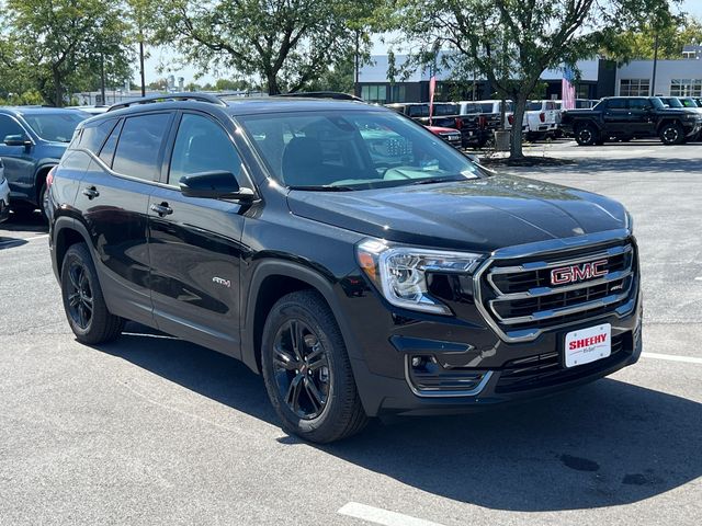 2024 GMC Terrain AT4