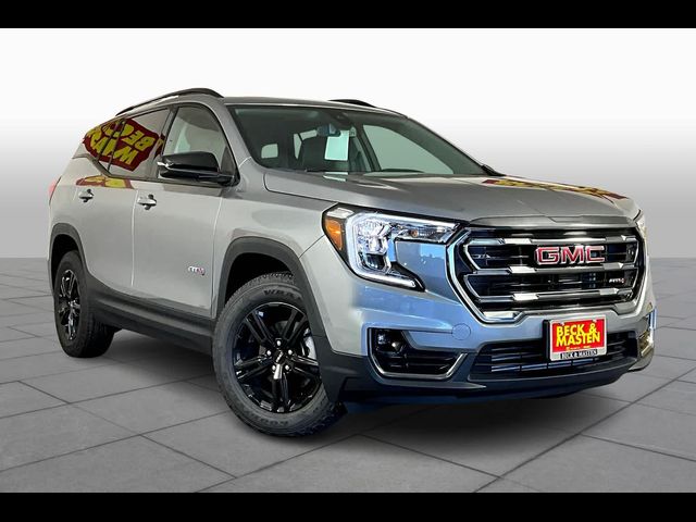 2024 GMC Terrain AT4