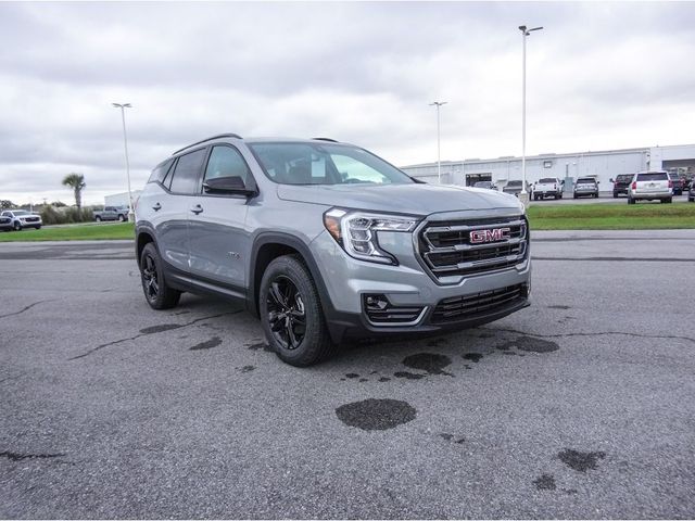 2024 GMC Terrain AT4