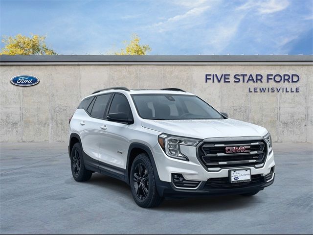 2024 GMC Terrain AT4