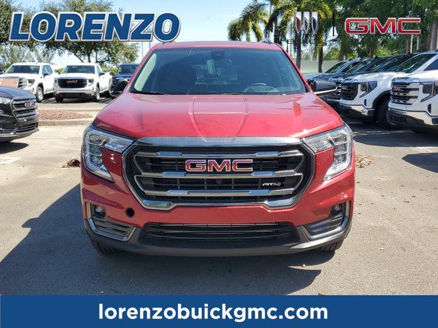 2024 GMC Terrain AT4