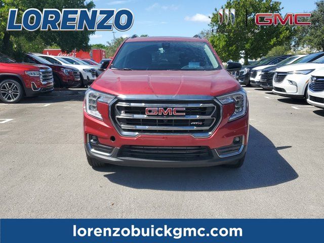 2024 GMC Terrain AT4