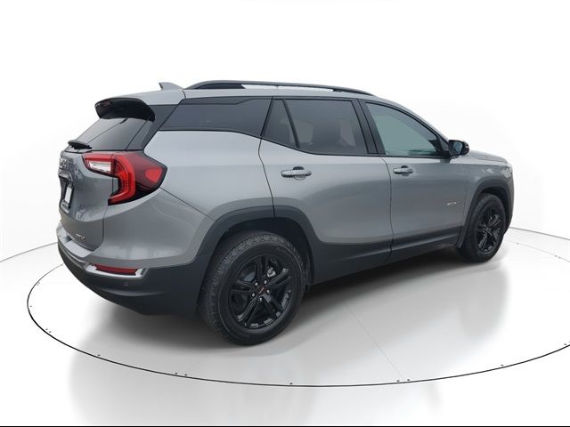 2024 GMC Terrain AT4