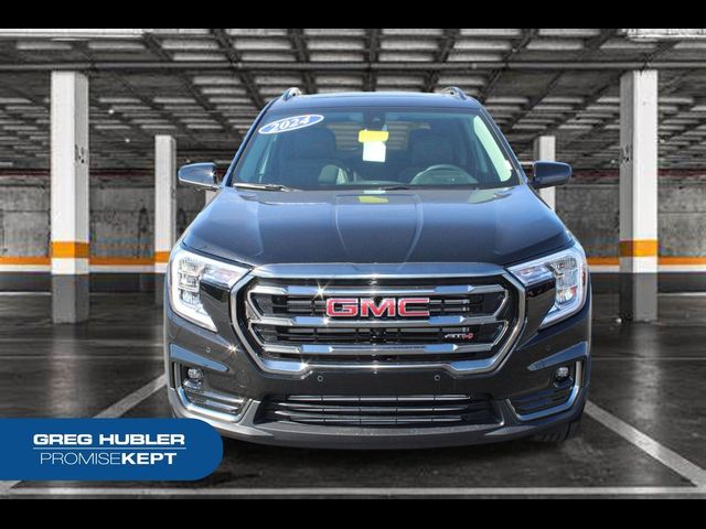 2024 GMC Terrain AT4