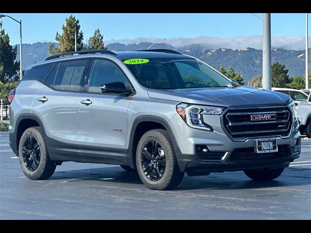 2024 GMC Terrain AT4