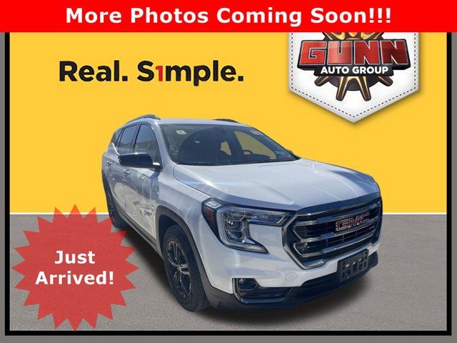 2024 GMC Terrain AT4