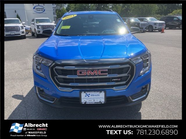 2024 GMC Terrain AT4