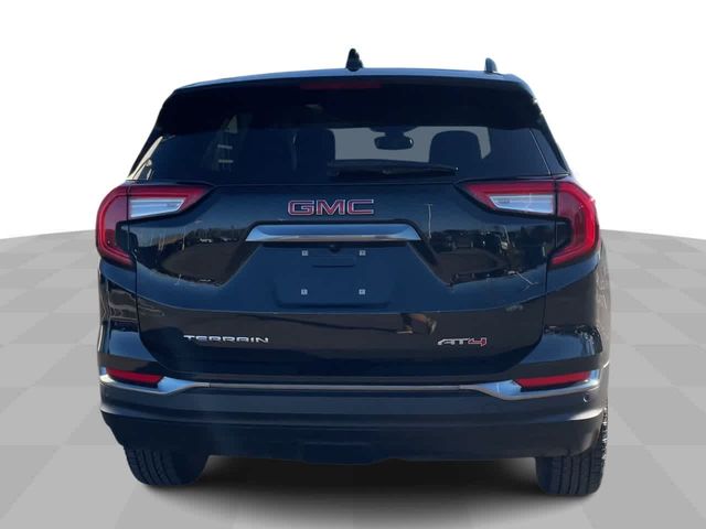 2024 GMC Terrain AT4