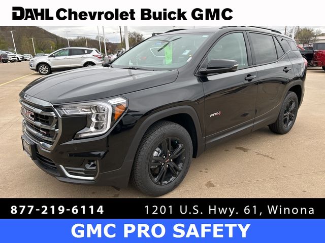 2024 GMC Terrain AT4