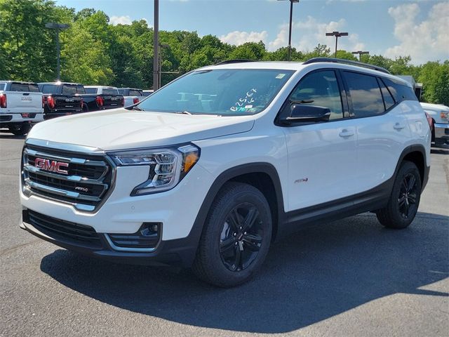 2024 GMC Terrain AT4