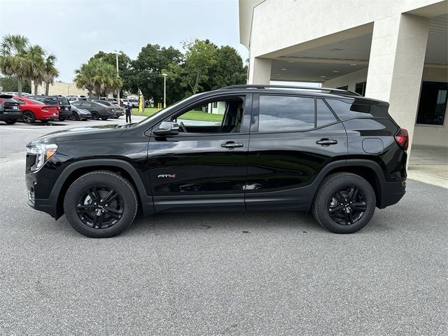 2024 GMC Terrain AT4