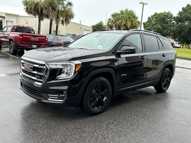 2024 GMC Terrain AT4