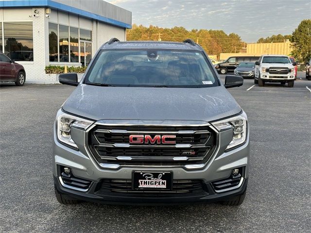 2024 GMC Terrain AT4