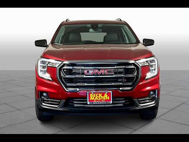 2024 GMC Terrain AT4