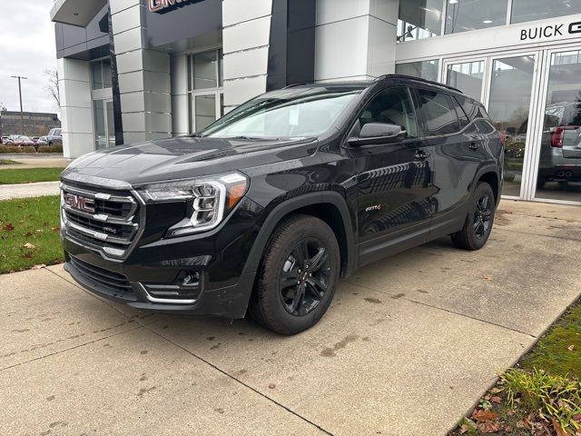 2024 GMC Terrain AT4