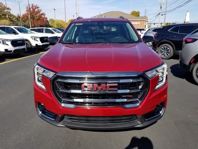 2024 GMC Terrain AT4