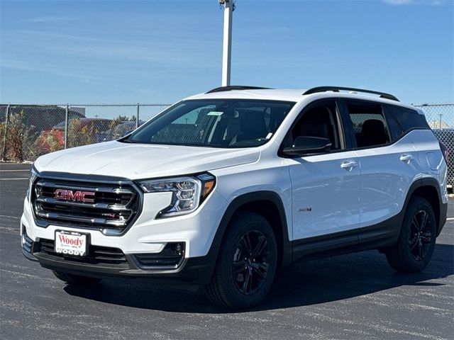 2024 GMC Terrain AT4