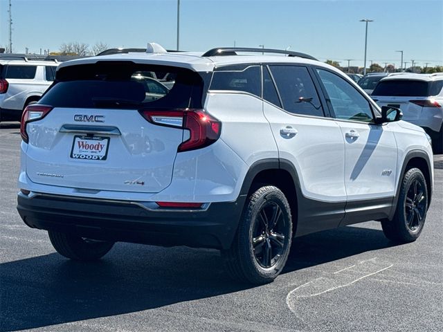 2024 GMC Terrain AT4