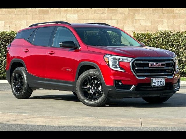 2024 GMC Terrain AT4