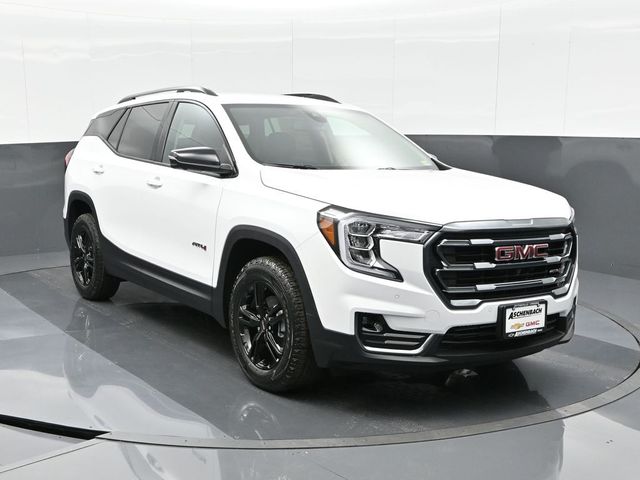 2024 GMC Terrain AT4