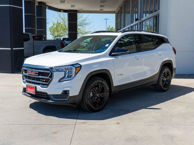 2024 GMC Terrain AT4