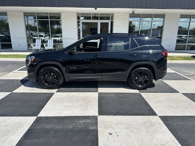 2024 GMC Terrain AT4