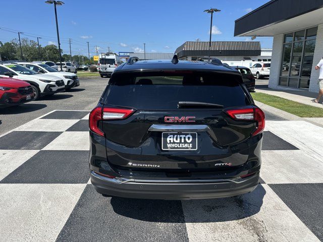 2024 GMC Terrain AT4