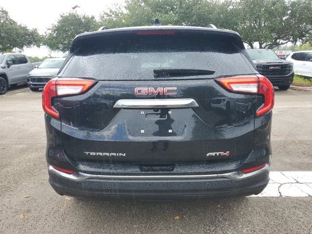 2024 GMC Terrain AT4